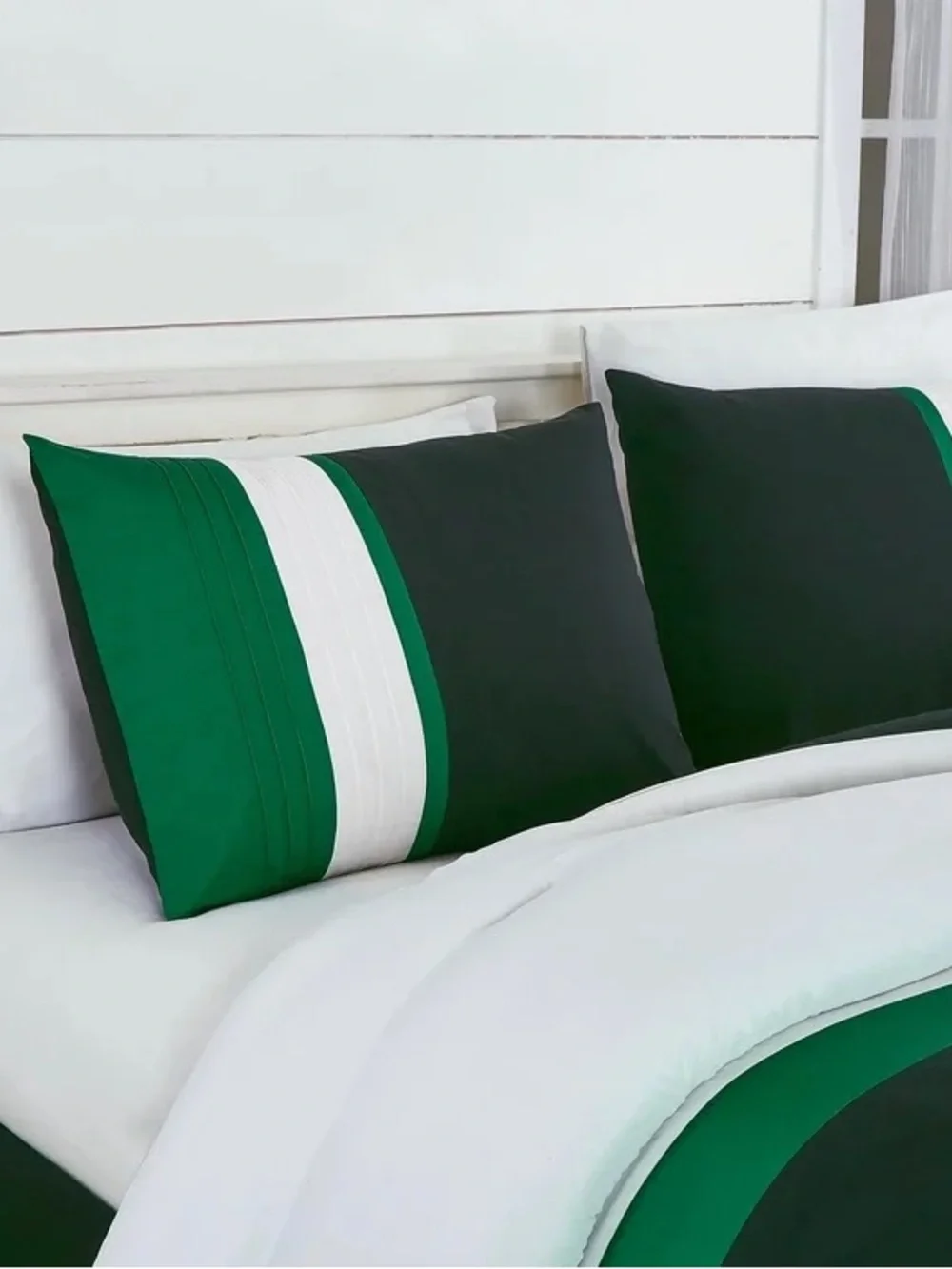 Green and White Floral Stripe 3 piece queen Comforter Set